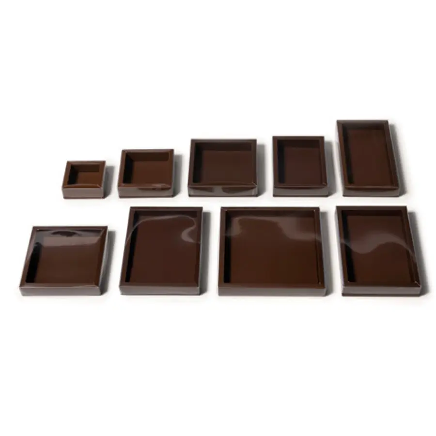 boite à fenêtre marron pour chocolat